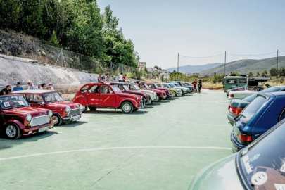 Chulilla, Valencia, motocicletas, coches, vehículos antiguos y clásicos