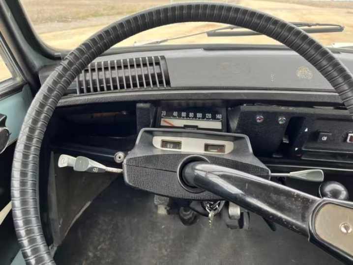 Aquí unas fotos del fantástico Citroen C 8
