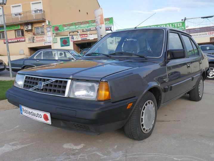 Volvo 360 GLE. Fotos y datos recopilados de unas web