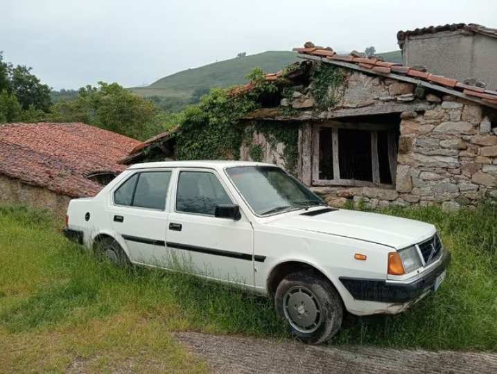 Volvo 360 GLE. Fotos y datos recopilados de unas web
