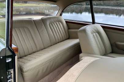 Bentley Continental - Este vehículo p - 166